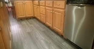 Allure Ultra 7 5 In W X 47 6 In L Aspen Oak Black Luxury Vinyl Plank Flooring 19 8 Sq Ft Case 546128 0 The Home Depot Vinyl Flooring Kitchen Kitchen Cabinets And Flooring Kitchen Vinyl