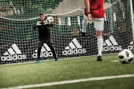 32 (born 29 mar, 1989). Training Session With Tomas Vaclik Top4football Com