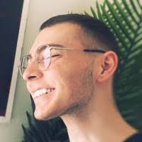 Darren Maxwell's Instagram, Twitter & Facebook