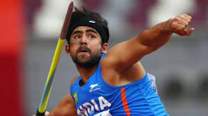 Uwe hohn (born 16 july 1962) is a retired german track and field athlete who competed in the javelin throw. Javelin Throwers Spat With Uwe Hohn Can Impact Tokyo Olympics Show Former Coach Other News India Tv