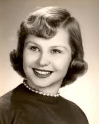 Diane Akers's Instagram, Twitter & Facebook