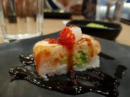 Kaka Sushi Restaurant At 655 Bay Street Toronto Review Sushi Restaurants Sushi Toronto Restaurants