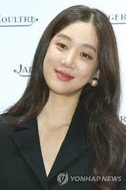 Is jung ryeo won first member to be living on a construction site home alone ep 261. S Korean Actress Jung Ryeo Won Yonhap News Agency