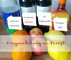 Sangria Wie In Spanien Selber Machen Weltbestes Sangria Rezept Ohne Extra Zucker Diecheckerin De Sangria Rezepte Sangria Sangria Selber Machen