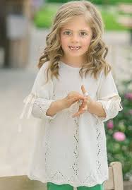 вязаное платье спицами на девочку 3 4 лет схемы Belaya Tunika Dlya Devochki Shema Dlya Vyazaniya Spicami Vyazanoe Kruzhevo Vykrojki Platya Dlya Zhenshin Vyazanye Kryuchkom Detskie Platya