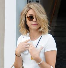 Sarah Hyland Dyed Her Hair Blonde Dyed Blonde Hair Sarah Hyland Short Hair Hair
