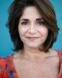 Julie Jiles's Instagram, Twitter & Facebook