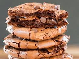 I even hand wrote a note and tucked it inside to let you know that each bitty brownie cake is only 100 calories. 100 Dessert Recipes Under 100 Calories Low Calorie Recipes Dessert Low Cal Dessert Recipe Low Calorie Desserts