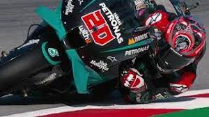His team is currently evaluating options for him ahead of the french gp in two weeks' time, but he admits the amount information being given to him about this has made. Fabio Quartararo Elbow Down Knee Down Shoulder Down Motogp Yamaha 20 Fabioquartararo Eldiablo Youtube
