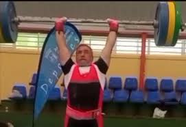 Hoy vamos a comenzar un pack especial de artículos en los que vamos a intentar explicar lo mejor posible los tres movimientos básicos que se pueden realizar en halterofilia : Miguel Angel Gracia Subcampeon Mundial Master En Halterofilia