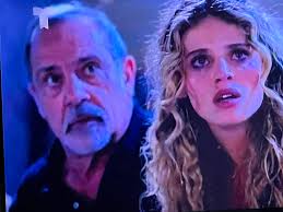 Lola's stupid fireee neeed that