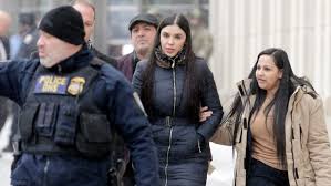 Emma coronel aispuro, bir kayak merkezindeydi. Wife Of Drug Kingpin El Chapo Arrested On U S Drug Charges Ctv News