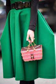 Red and green = yellow; Why Pink And Green Is The Best Color Combination Ever