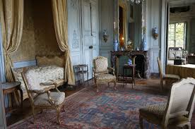 Epingle Par Lazarus Douvos Sur Decoration Interieure Decoration Interieure Chambre Bleu Champs Sur Marne