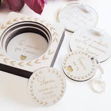 Vous êtes à la recherche d'un petit cadeau pratique et original pour votre témoin de mariage ? Cadeau Pour Remercier Son Temoin Boite Surprise Pour Faire Sa Demande