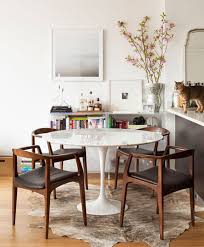 Modern Classics Eero Saarinen S Tulip Table Mid Century Modern Dining Room Dining Room Design Modern Dining Room