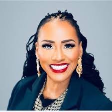 Tanya Moffatt's Instagram, Twitter & Facebook