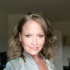 Erin Hiller (@lucky_lucky_erin) • Threads, Say more