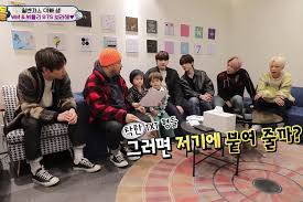 Return of superman is a hilarious, adorable variety show about what happens when mom leaves. Soompi On Twitter Watch William And Bentley Visit Big Hit Entertainment And Meet Txt On The Return Of Superman Https T Co Iqxss92aaw Https T Co 8xepk26wyi