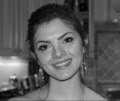 Heather Rufo's Instagram, Twitter & Facebook