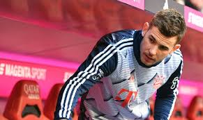 Theo bernard françois hernandez (french pronunciation: Psg Interesse Hernandez Denkt An Bayern Abschied