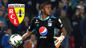 Wuilker faríñez aray is a venezuelan professional footballer who plays as a goalkeeper for ligue 1 club rc lens, on loan from millonarios, and the venezuela national team. Mercado De Fichajes Wuilker Farinez Firma Su Nuevo Contrato Con El Lens De Francia Y Deja Millonarios Marca Claro Colombia