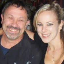 Can someone restore old family photo?