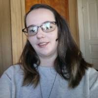 Trisha Ross's Instagram, Twitter & Facebook