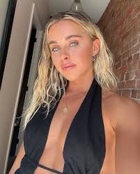 up close 'n personal… 💛