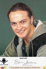 Ewan Ford's Instagram, Twitter & Facebook