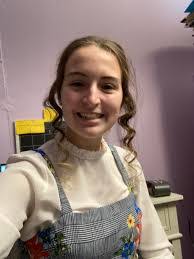 Emily Vargo's Instagram, Twitter & Facebook