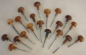 Engraver S Beginner Tools Riser S Engraving Tools A Selection Of Many Gravers And Blocks And Other Eng Metal Engraving Tools Engraving Tools Metal Engraving