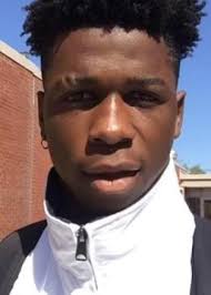 Lorenzo Darnell McLaughlin Jr, age 22