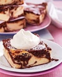 Brownie Kasekuchen Vom Blech Rezept Lecker Brownie Kasekuchen Kuchen Einfacher Nachtisch