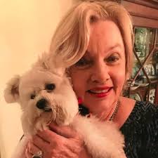 Paula Dodson (@panndodson)