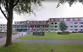 Bekijk foto's, plattegronden, filter het aanbod en vind direct de huizen die je zoekt. Uiy91h7 U5apom