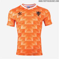 2 die aufstellungen heute beim länderspiel niederlande gegen österreich. Inspiriert Von Holland 1988 Spektakulares Adidas Em 2020 Amsterdam Trikot Geleaked Nur Fussball