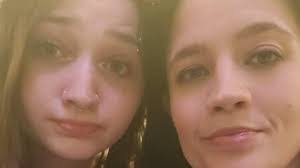 Courtney Kimes's Instagram, Twitter & Facebook