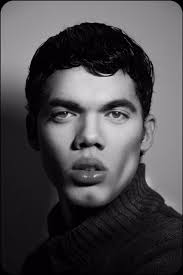 Hola! Soy Martin José Fuentes González. Pero no soy solo Martín, soy un  joven artista y cayeyano con todas las ganas del mundo de llevar el nombre  de mi pueblo plasmado en