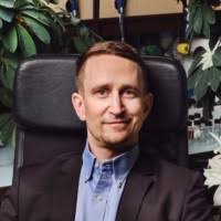 800+ perfiles de «Buser»