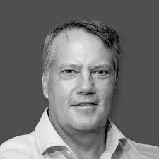 Derrick Roper's Instagram, Twitter & Facebook