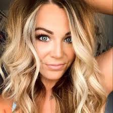 Ariel Archer's Instagram, Twitter & Facebook