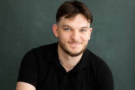 📣🗞️CAST & CREATIVE🌟 After an overwhelming response to the casting call  last year, (thank you to all), we are delighted to welcome Victoria Tew &  Nick Baker to the HONEST LIES Company!