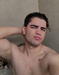 Christina Gonzalez (@Christi4088)  X