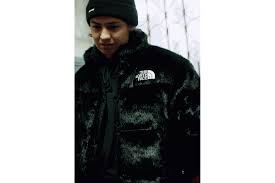 140 results for the north face x supreme jacket. Supreme The North Face To Drop Faux Fur Collab