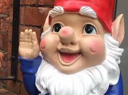 Theft of famous Doncaster "celebrity" gnome leaves kids heartbroken as hair  salon offers reward for his return