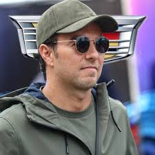 SU REGRESO ES UN HECHO 🤩🙌Checo Pérez está en conversaciones con al menos  tres equipos de F1 para regresar al campeonato. Sin embargo, el piloto  mexicano está actualmente en conversaciones con Cadillac