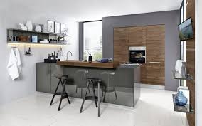 Nolte küchen 2021 | test, preise, qualität, musterküchen. Straight Lined Designer Kitchen Genuine Lacquer And Wood Look Nolte Kuechen Com