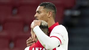 De wedstrijden van de halve finales uit de voetbalcompetitie knvb beker (nederland). Winnaar Van Heerenveen Feyenoord Treft Ajax In Halve Finales Knvb Beker Nos