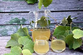 Dopul trebuie pus pe vrana butoiului cat se poate de etans, astfel gazele rezultate in urma fermentarii. Cum Se Face Vinul Acasa Reteta Simpla Traditionala